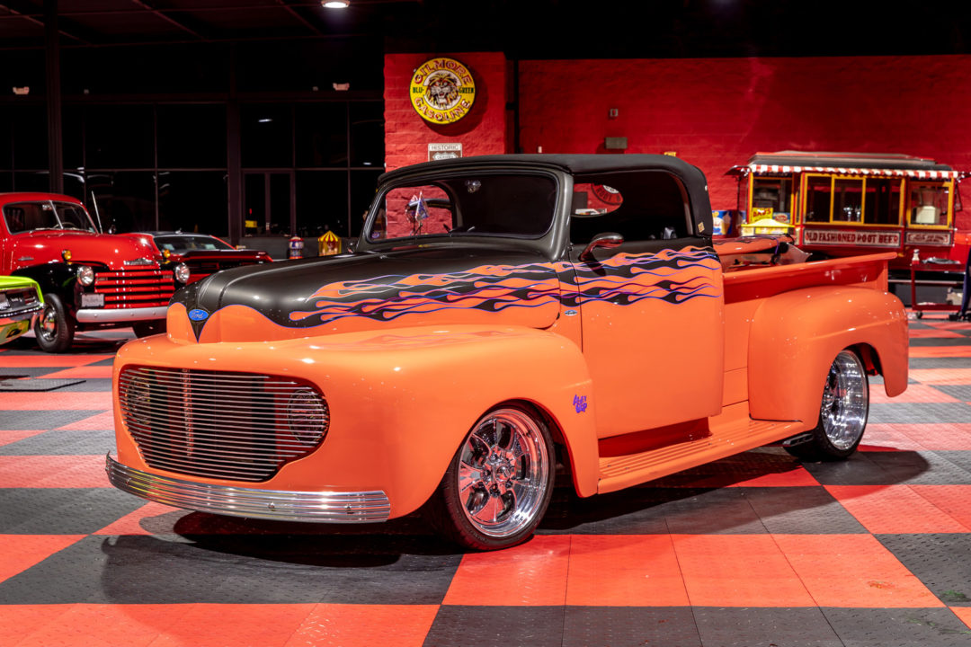 1950-ford-custom-pickup-day-family-classic-cars